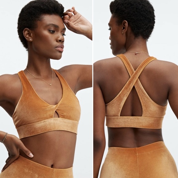 Fabletics Oasis Twist Velour Sports Bra - Picture 1 of 5